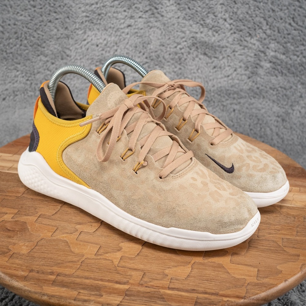 NIKE Free RN 2017 Wild Suede Yellow Cheetah Print Women's Size 8 AQ0562-200